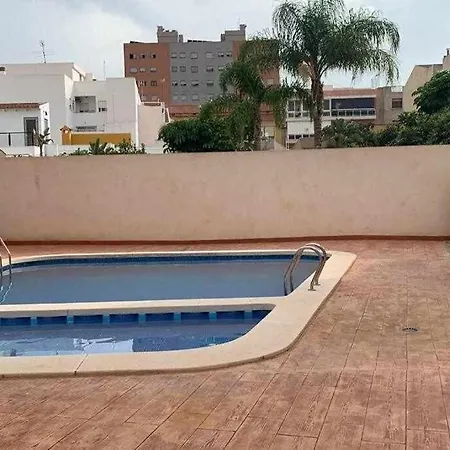 Altamira 2 Campello Piscina, Garaje ,wifi, A/c * El Campello